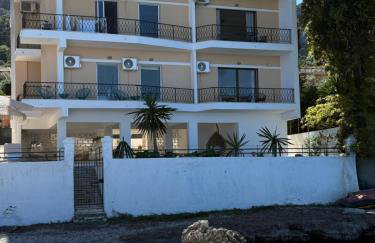 Fronte Mare Suite - Sea Front Luxury Suite With Private Beach Patio - Foto 38