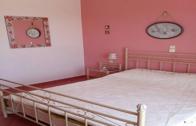 Cheerful Holiday Home in Preveza With Garden - Foto 3