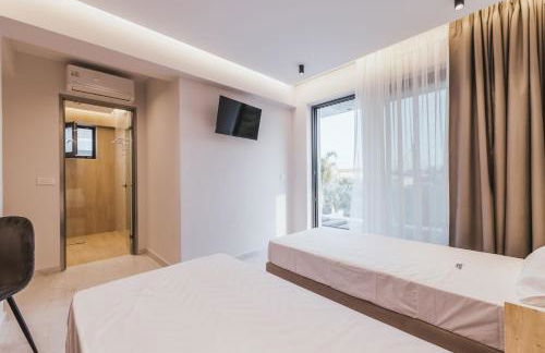 Infinity Holiday Villas - Private Pool, close to Kalamaki Centre, by ZanteWize - Foto 23