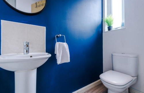 Luxury City Stay Coop Live & Etihad with Free Parking - Foto 19