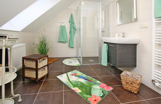 Country House by Lake Dummer With Rowing Boat - Foto 12