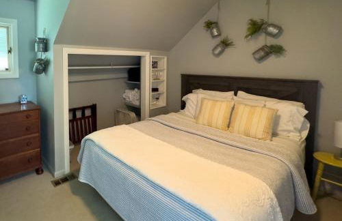 Lakefront Cottage in Colchester - Foto 13