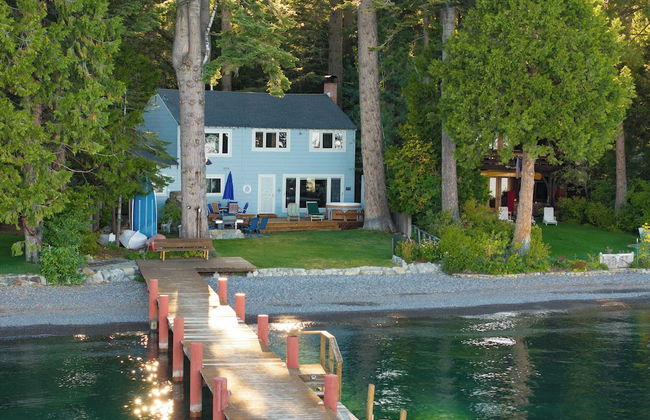 Lakefront Haven by Avantstay Minutes to Ski Resorts Private Dock - Photo 1