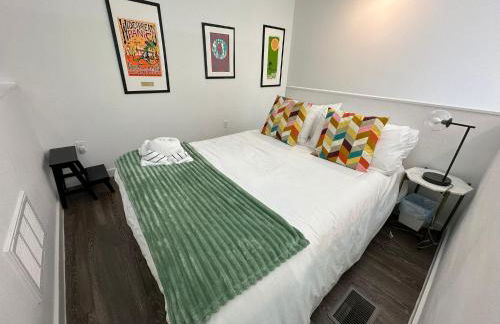 Austin Stylish Studio - Foto 32