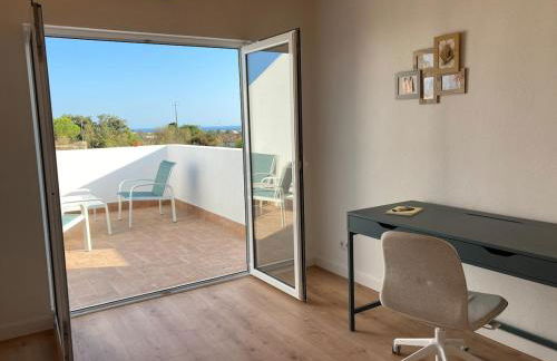 Boutique holiday home "Casa da vida doce" I Private, quiet & stylish I Pool, garden, sea view I For families, friends & couples - Foto 15