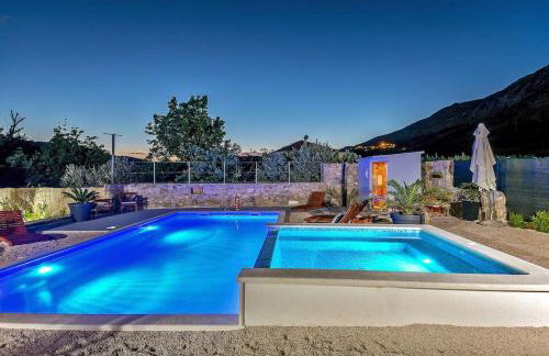 Luxury Villa,private pool, sauna,Jacuzzi,near Split - Photo 41