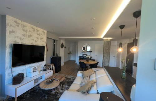 San Bernardo Apartamento de lujo con ascensor, Wifi y vistas a Collarada - Foto 8