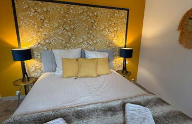 demeure de charme, piscine sauna billard pétanque - Foto 33