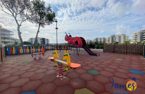 Green Hills Getaway Apart with Pools & Spa EB7 - Foto 17