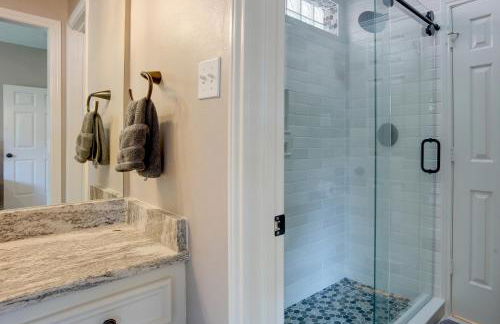 Grills and Boat Dock Comfy Cove on Lake Conroe - Foto 20