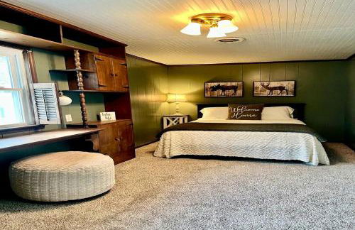 Classic Lakeside Estate Stay with Cozy Living Spaces & Outdoor Adventures in Kuttawa, Kentucky - Foto 18