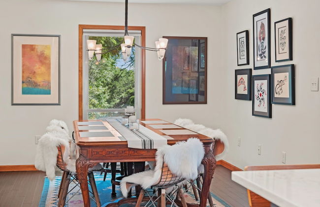 Waterside Haven by Avantstay Lakefront Hot Tub Game Room Fire Pit - Photo 21