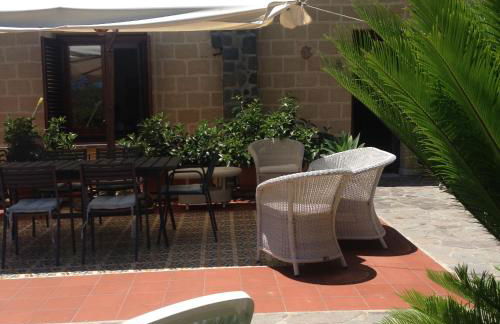 Villa Marghe Mazzaforno Sicilia - Foto 9