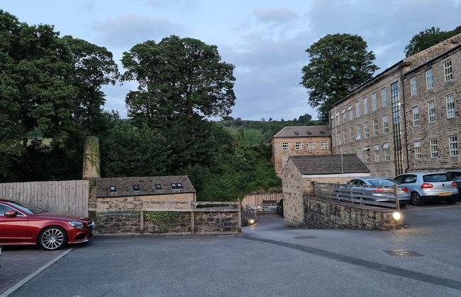 2 Bed Woodland Retreat - Garden & Free Parking - Foto 12