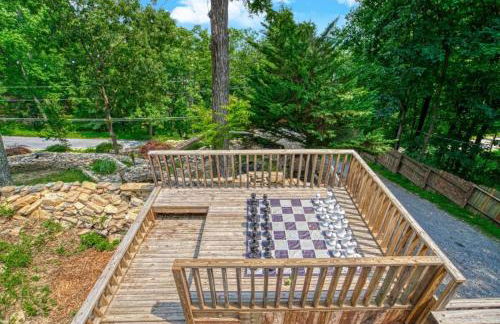 The Black Aframe - HOT TUB and Mountain Views - Foto 43