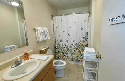 The Blue Door at Sylva Home Base Apartments - Foto 8