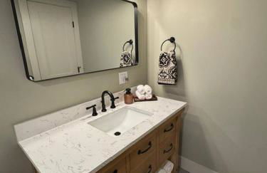 NEW 2025 Sugarbush Bridges Resort Outpost - Foto 8