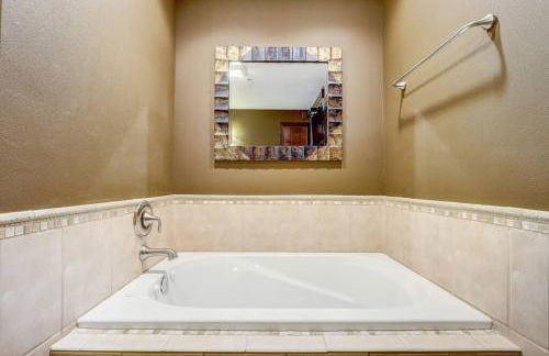 WFC IV Adults or Families Lakefront View - Foto 20