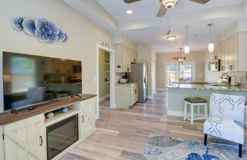 Charming Ocean Isle Beach Home about 1 Mi to Beach! - Foto 6