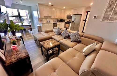 The Classy Suite - 2BR with Free Parking - Foto 4