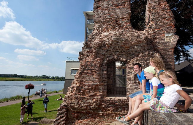 Semi-detached Villa With Dishwasher, in De Maasduinen Area - Photo 29