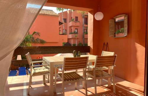 Beachside Apartment in Marbella - Photo 3