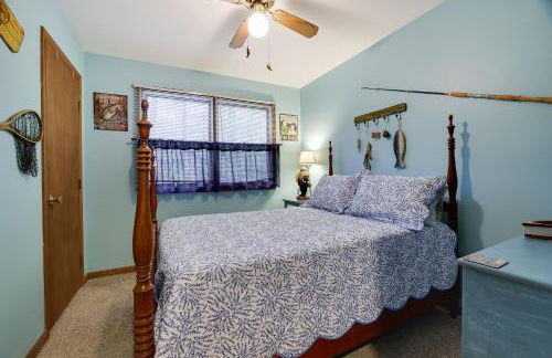 Serenity and Fun all in one in this Cozy Pocono Cabin - Foto 25