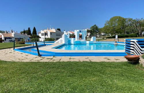 Apartamento Pedras Del Rei - Casa Azul - Foto 1