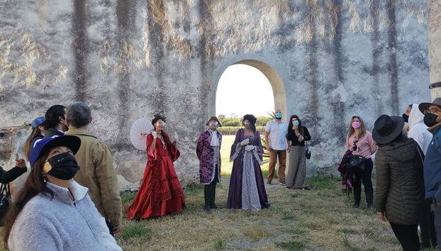 Visitando la Hacienda Atongo con los condes de la misma