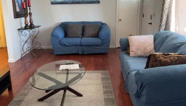 Cozy Home with Sparkling Pool/Pet Friendly - Foto 3