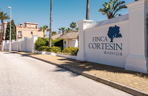 32 Luxury apartment in Casares, Andalucia sea view - Photo 5