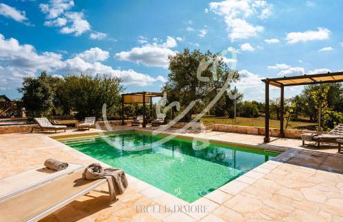 TD Truly Trulli Gentle Breezes Across Olive Valley - Foto 1