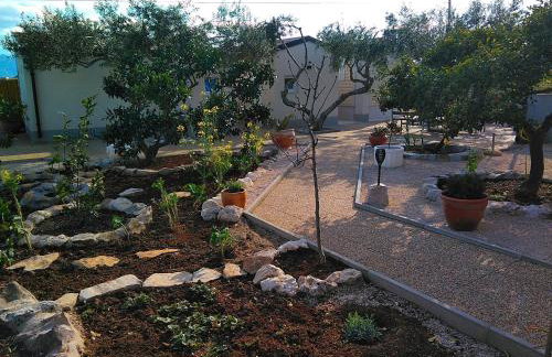 Jakov one bedroom apartment Sucuraj - Foto 25