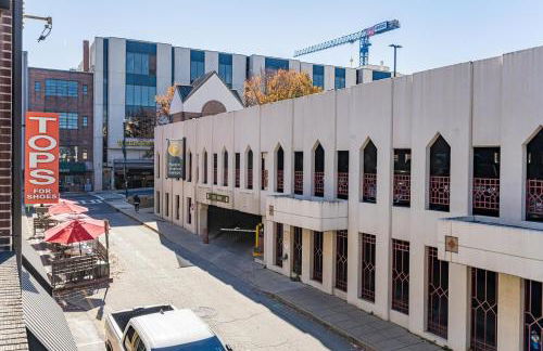 Bright Downtown Asheville Apt with Balcony, Walk Everywhere - Foto 34