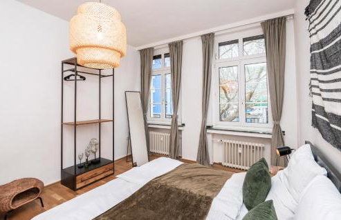 Center Elegance Light Apartment - Photo 32