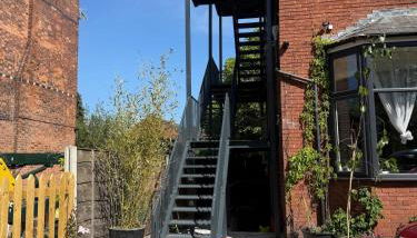 Chorlton Stylish & Convenient - Foto 4