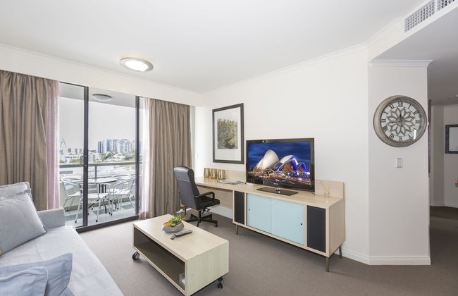 Stunning 2 Bedroom Apartment - Foto 8