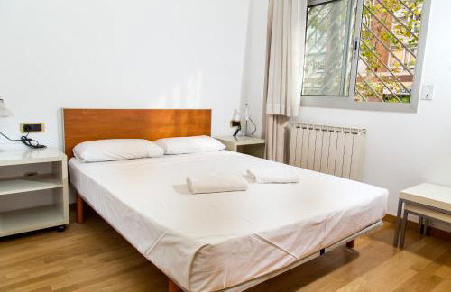 Apartamentos City Beach - Photo 13