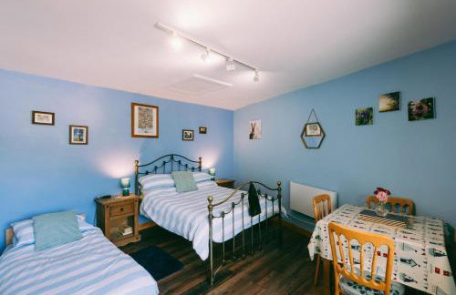 1 Bed Sleeps 3 Free Parking Pets Allowed - Foto 14