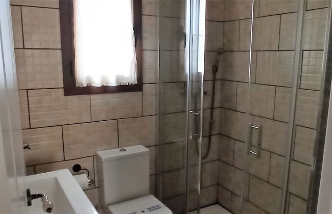 Apartamentos El Guardaviñas - Photo 20