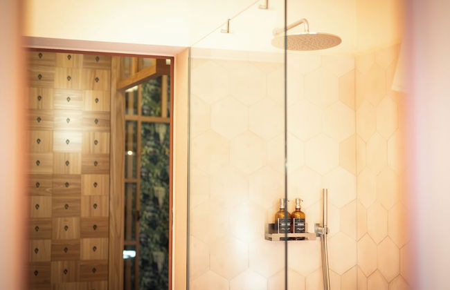 Goldengel Suiten im Herzen von Kaltern - Photo 50