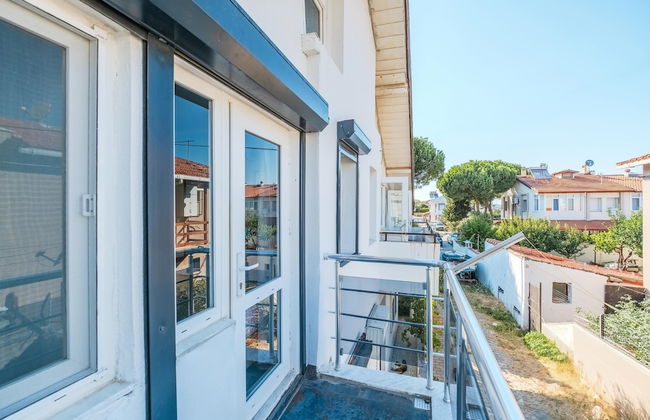 Villa With Terrace Right by the Sea in Urla - Photo 18