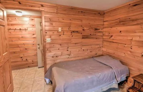 Charming Four-Bedroom Cabin Rental near Long Lake in Aroostook County, Maine - Foto 14