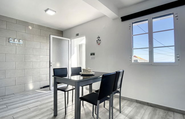 Casa da Av 2 by Atlantic Holiday - Photo 6