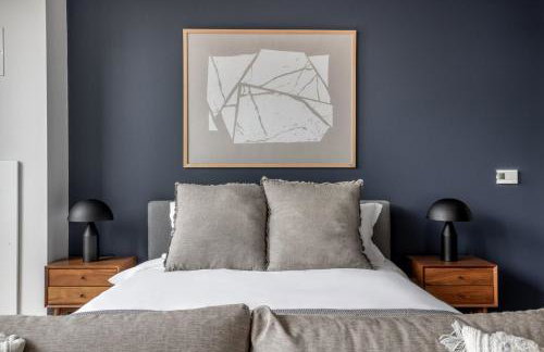 Loop Studio w theater pool nr Millennium Park CHI-958 - Photo 11