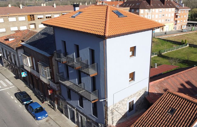 Apartamentos Puerta de Occidente - Photo 11