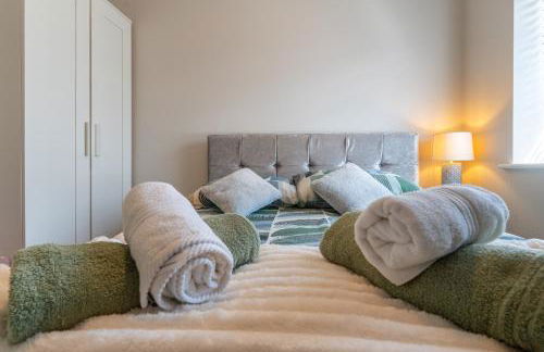 Walk to Liverpool Airport - Luxury Stay with EV Charge - Fast WiFi - Foto 17