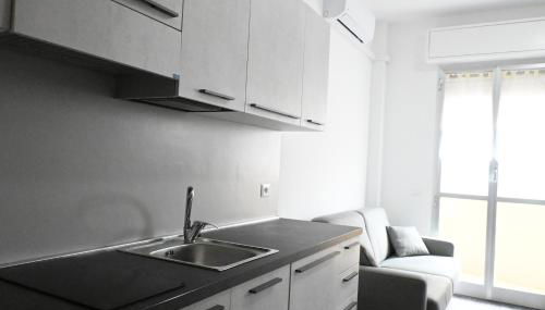 F007 - Fano, monolocale fronte mare in residence con piscina - Photo 4