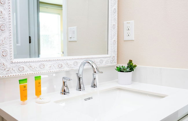 Amazing Three Bedrooms w Spa Jacuzzi Close Disney Encantada 3012 - Foto 24