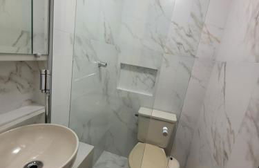 Guarujá, Astúrias, 3 Suítes, 1 quadra da praia - Foto 37